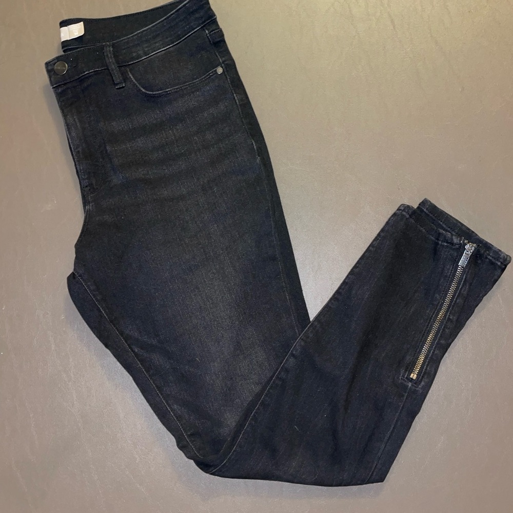 Athleta Women’s Size 14 Sculptek Carbon Wash Jeans, Slimming & Stretchy EUC